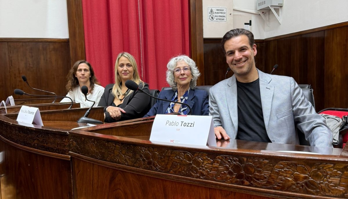 “Nuestro triunfo en Morón echó leña a la guerra Ghi–Sabbatella”, comentó el concejal Tozzi, presidente del bloque LLA, tras la victoria electoral.